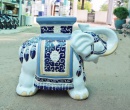 ĐÔI VOI TRẮNG XANH DƯƠNG KHÔNG ĐẾ