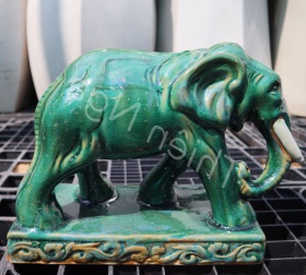 TƯỢNG VOI XUỐNG