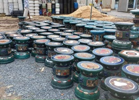 gốm sứ thiên nga