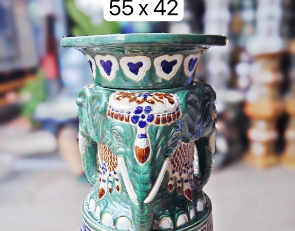 ĐÔN VOI BA  ĐẦU LỚN